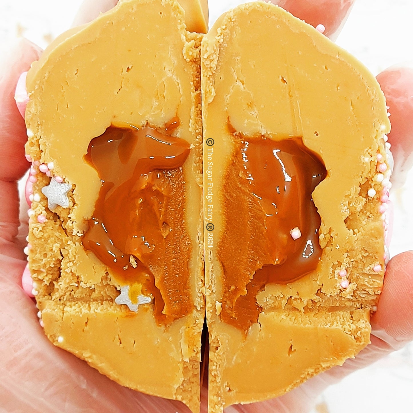 Stuffed Fudge Heart (Biscoff and Caramel)
