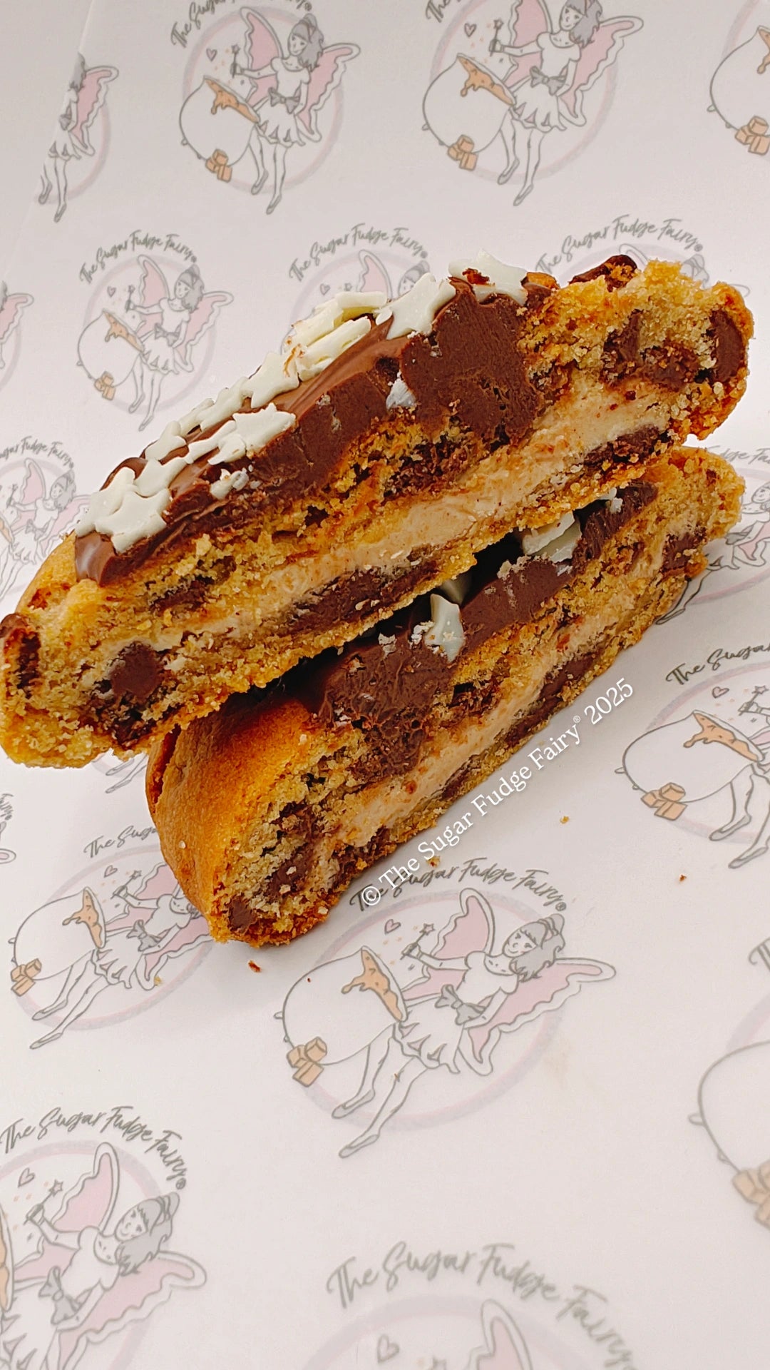 NYC Stuffed Cookie (Kinder)