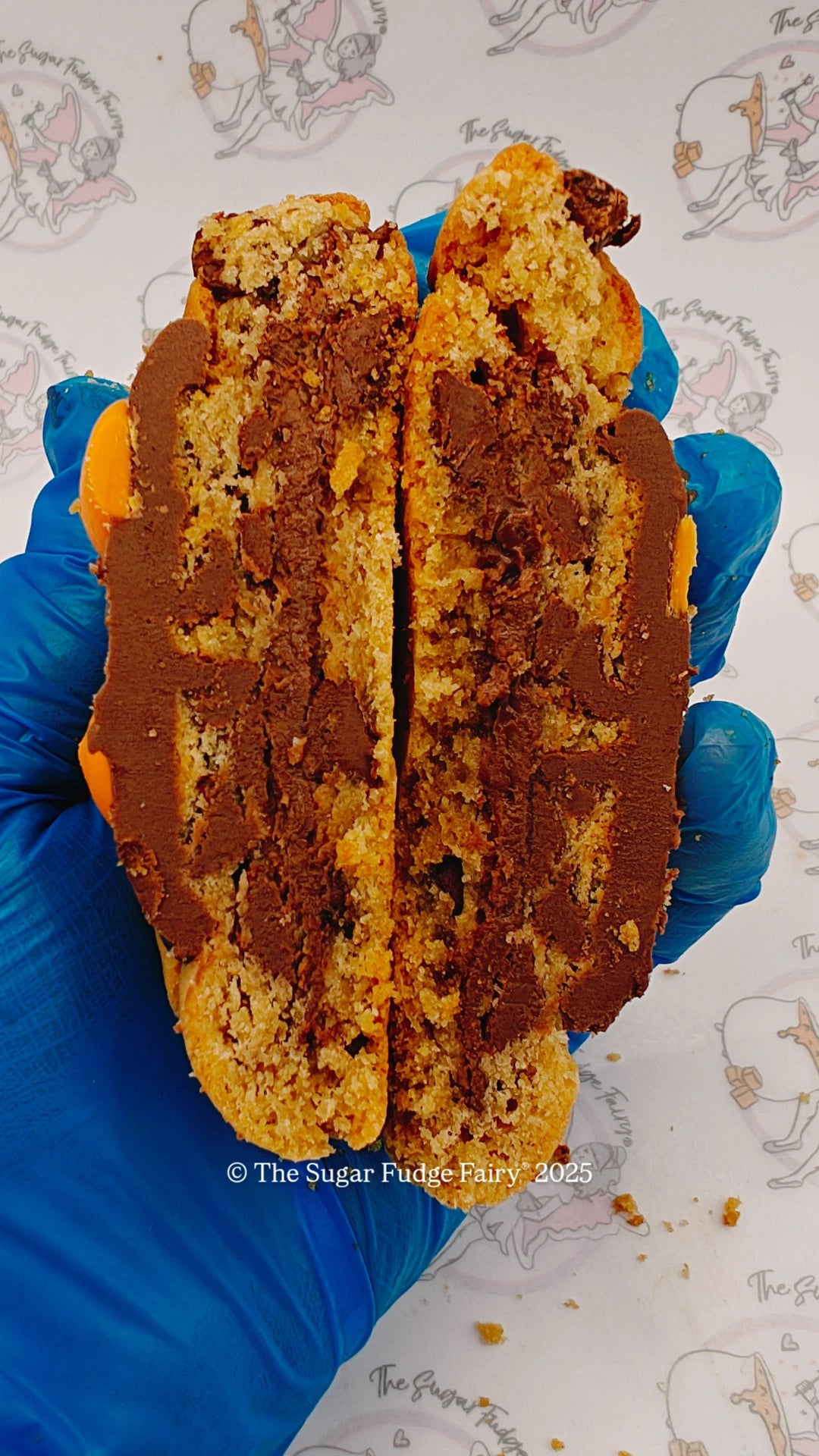 NYC Stuffed Cookie (Chocolate Orange)