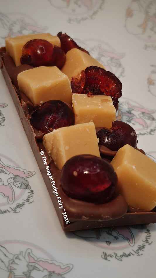 Cherry Fairy Crumble Chocolate Bar