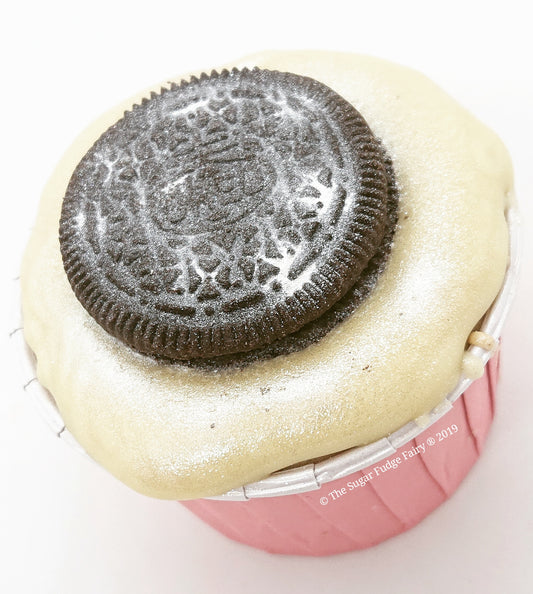 Cookies and Cream Fudge Cup