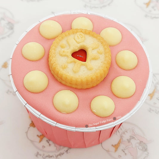 Strawberries and Cream Fudge Cup